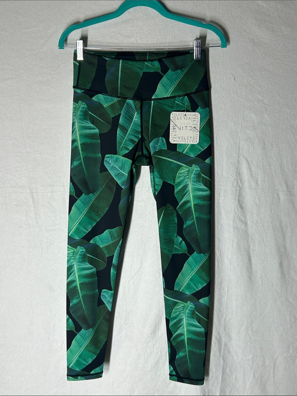 Yelete Green Palm Leaf Printed Leggings